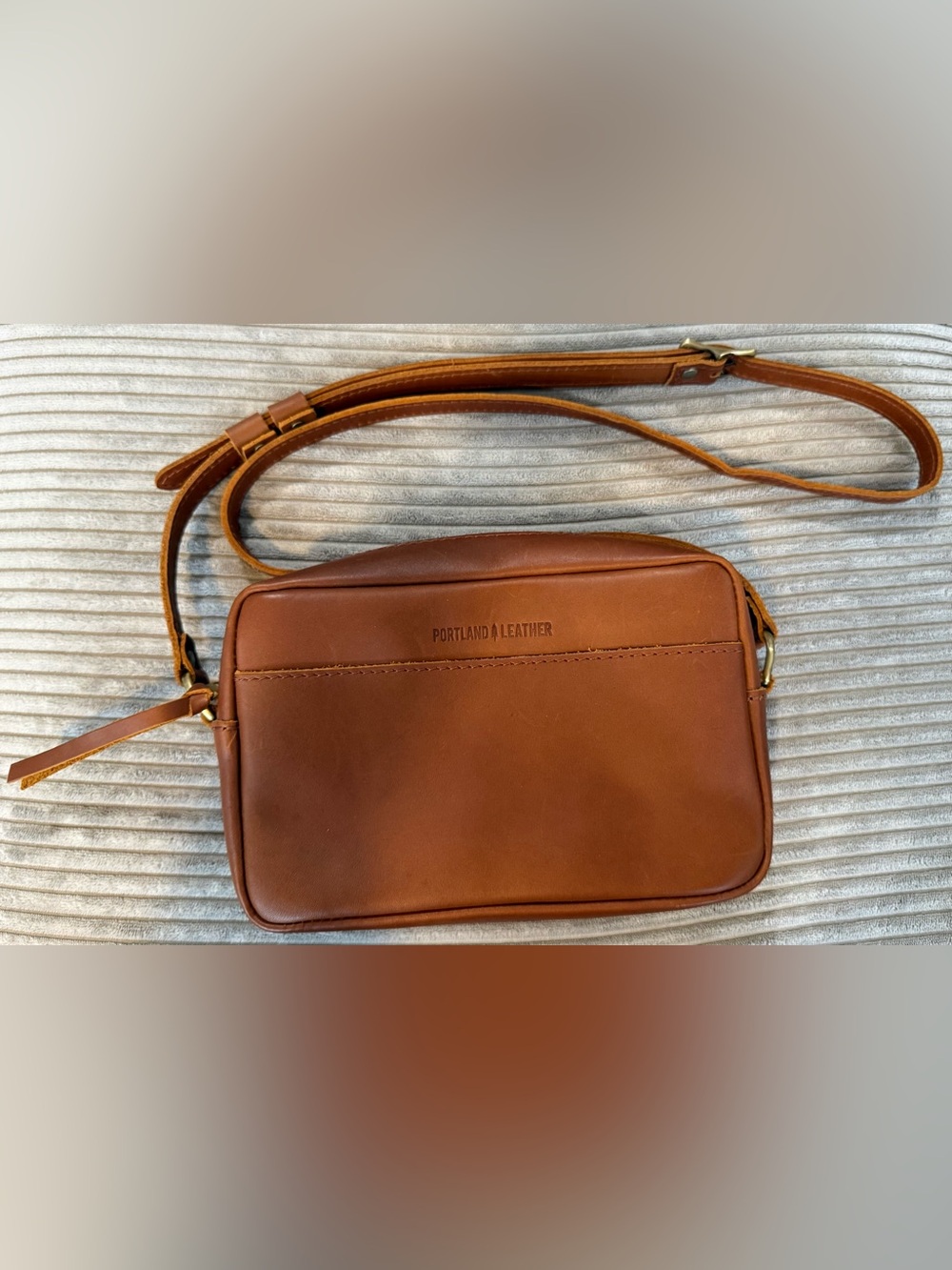 Portland Leather Goods Large Camera Bag Purse
